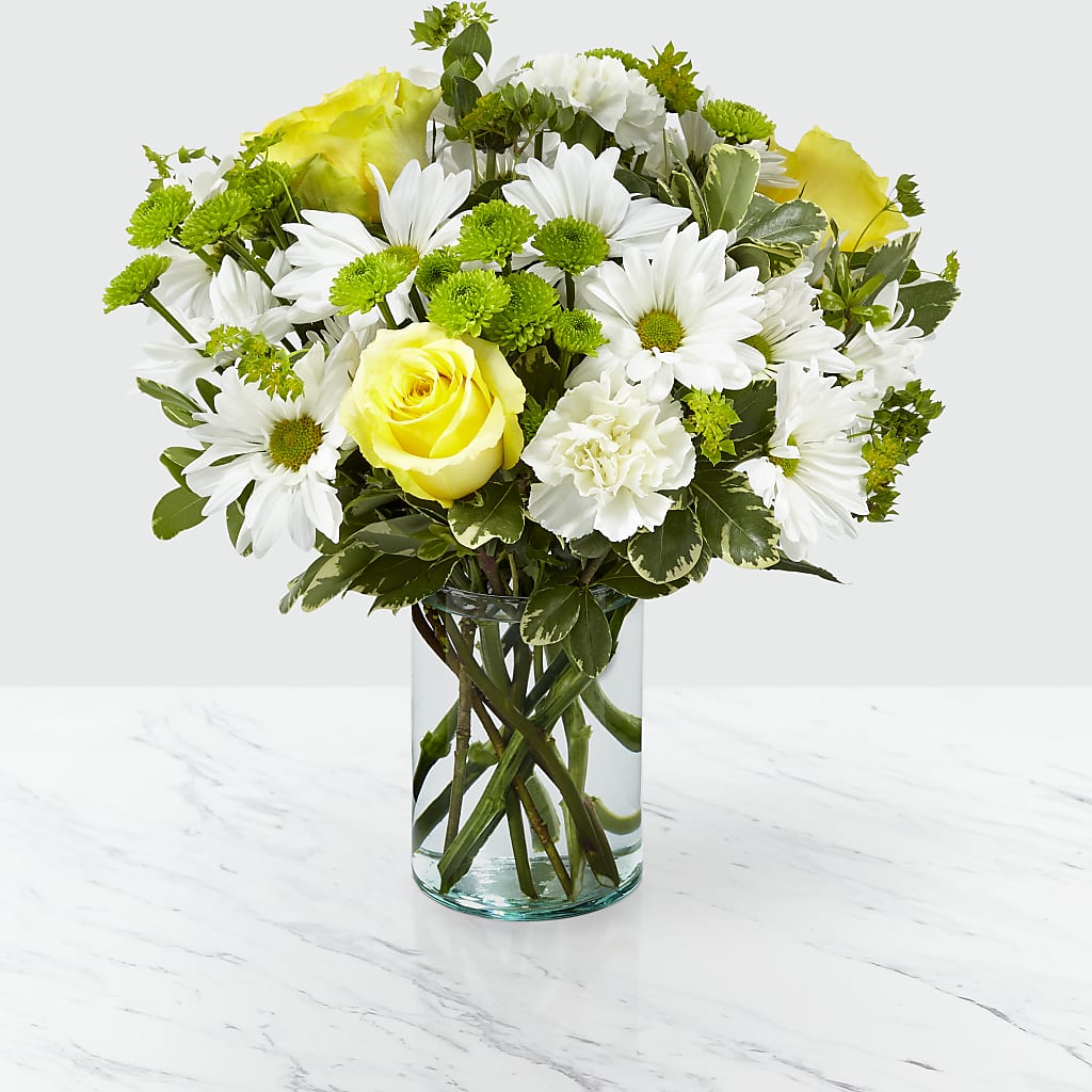 Happy Day Bouquet – MAGNOLIA'S FLOWER SHOP INC, Garden City MI