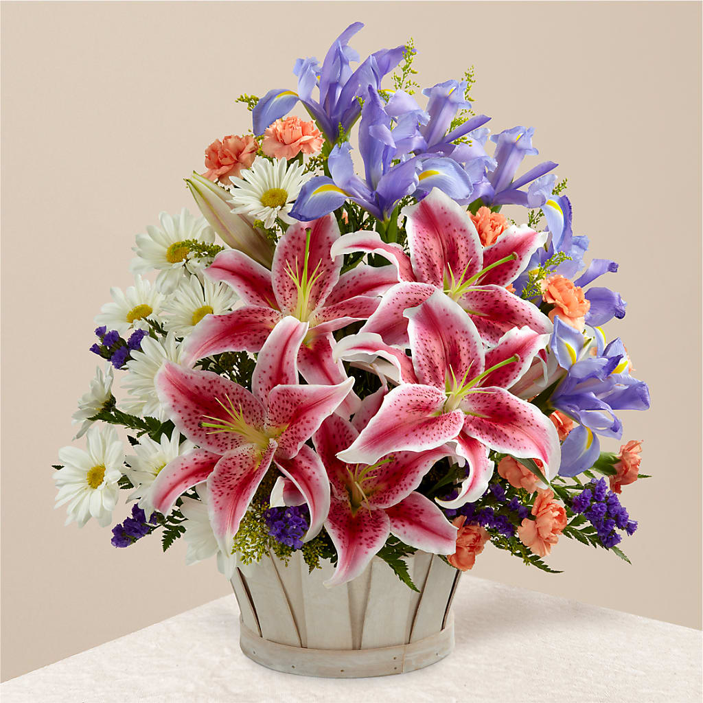 The Wondrous Nature Bouquet – MAGNOLIA'S FLOWER SHOP INC, Garden City MI