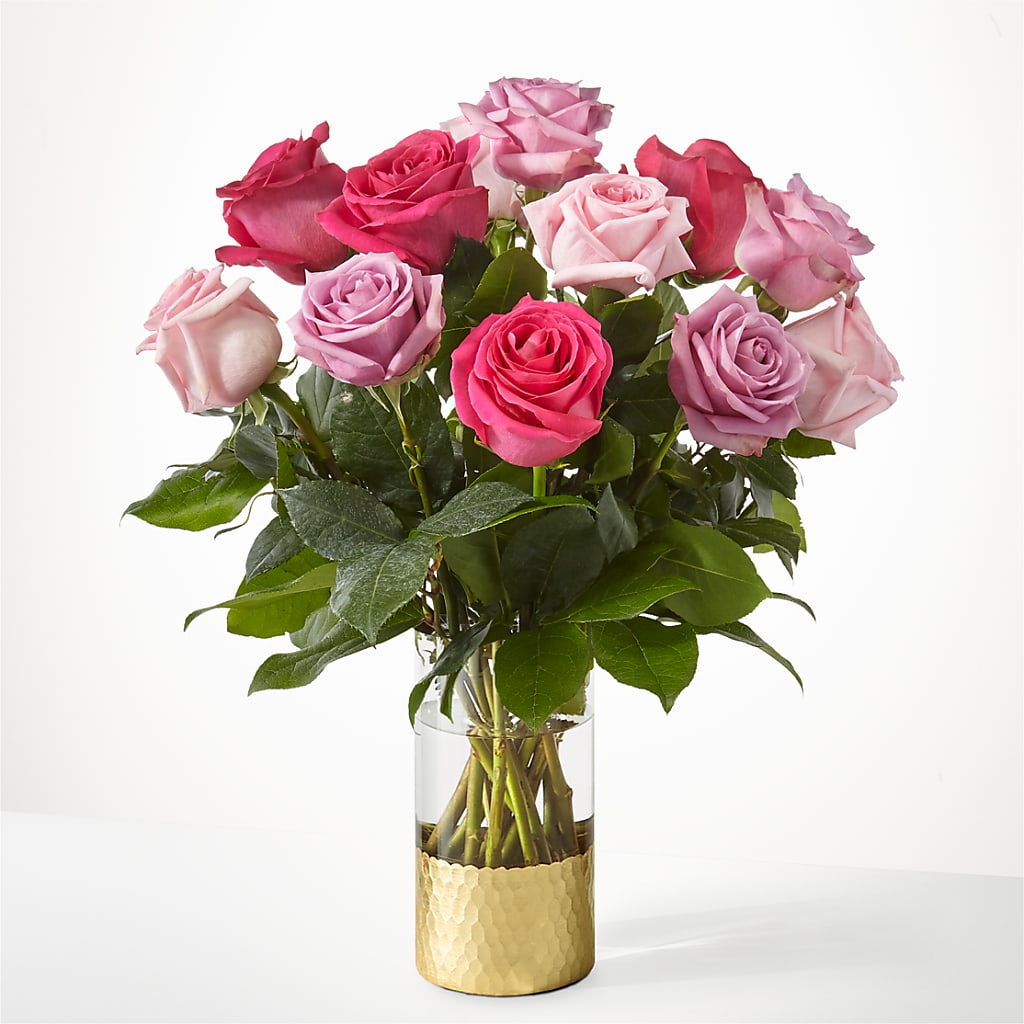 Pure Beauty Mixed Roses – MAGNOLIA'S FLOWER SHOP INC, Garden City MI