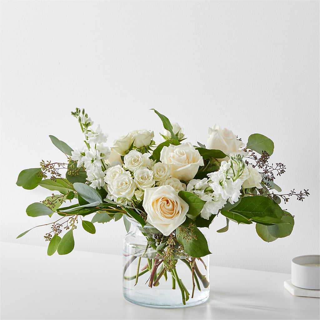 Fresh Linen Bouquet – MAGNOLIA'S FLOWER SHOP INC, Garden City MI