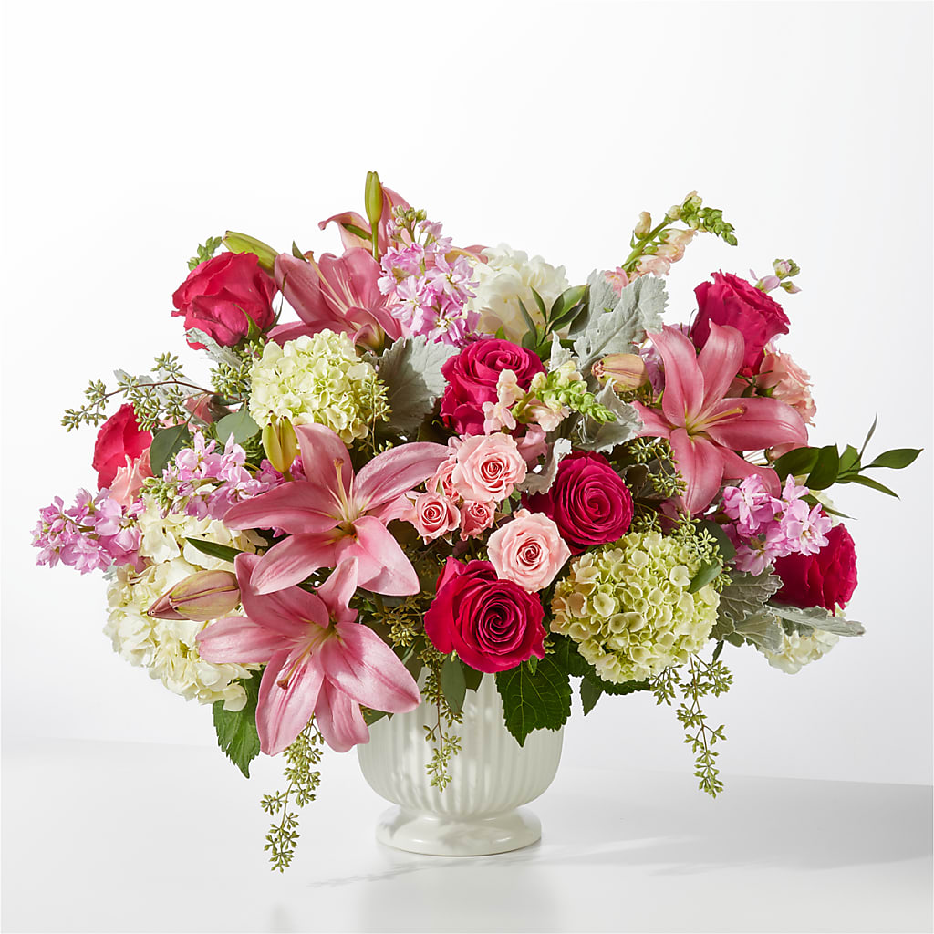 Antique Shopping Bouquet – MAGNOLIA'S FLOWER SHOP INC, Garden City MI