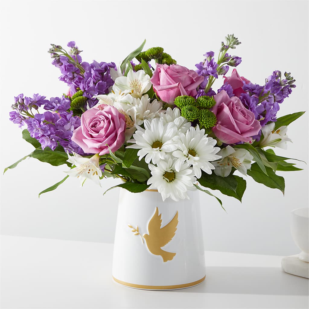 Garden of Peace Bouquet – MAGNOLIA'S FLOWER SHOP INC, Garden City MI