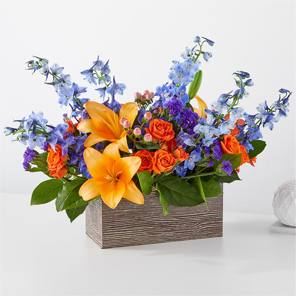 Radiant Citrus Box Bouquet – MAGNOLIA'S FLOWER SHOP INC, Garden City MI