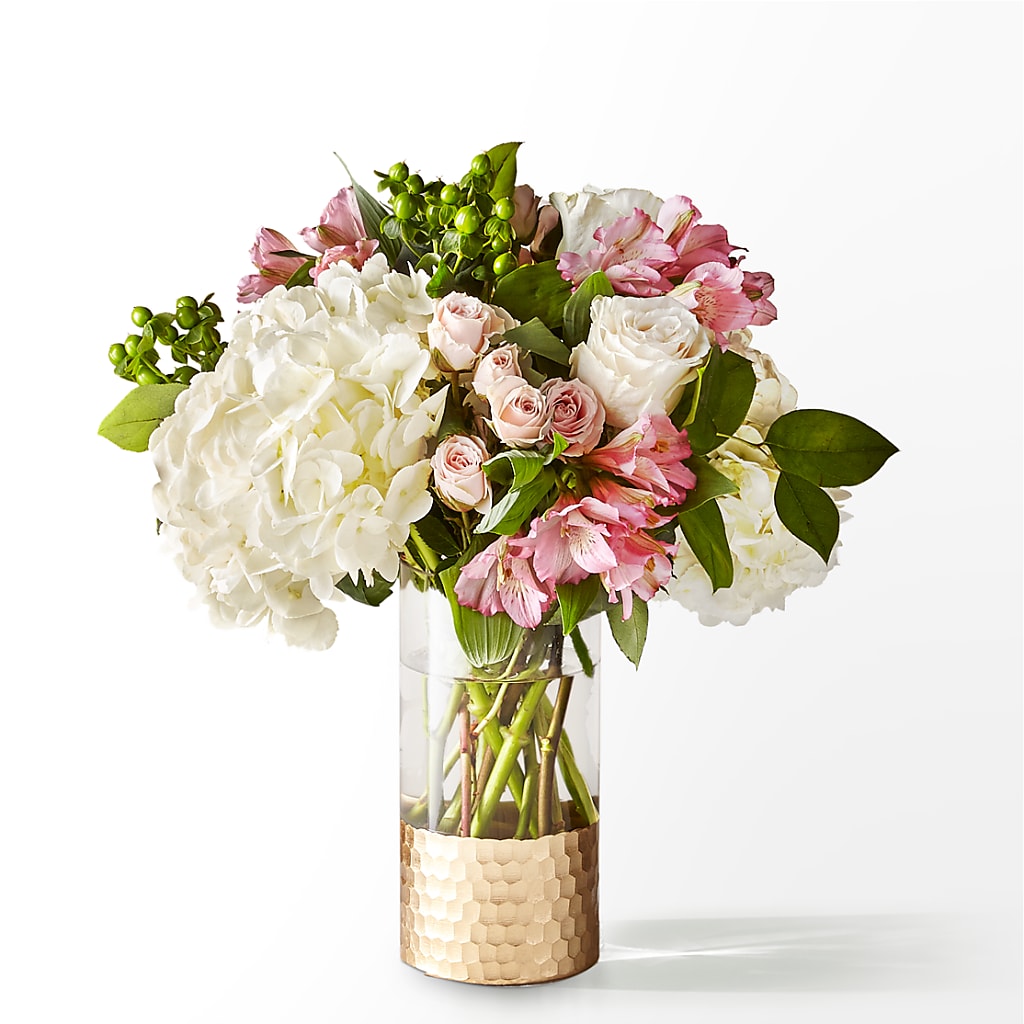 Parisian Stroll Bouquet – MAGNOLIA'S FLOWER SHOP INC, Garden City MI