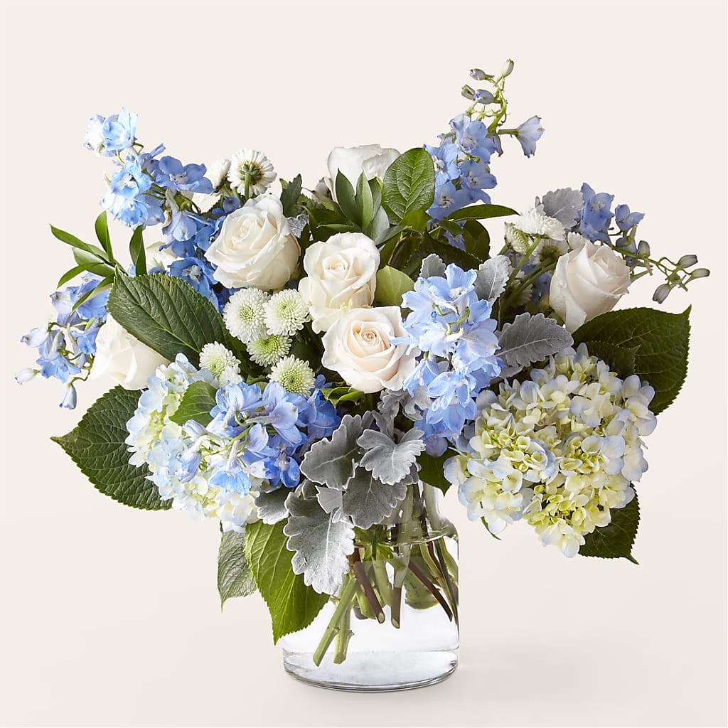 Clear Skies Bouquet – MAGNOLIA'S FLOWER SHOP INC, Garden City MI