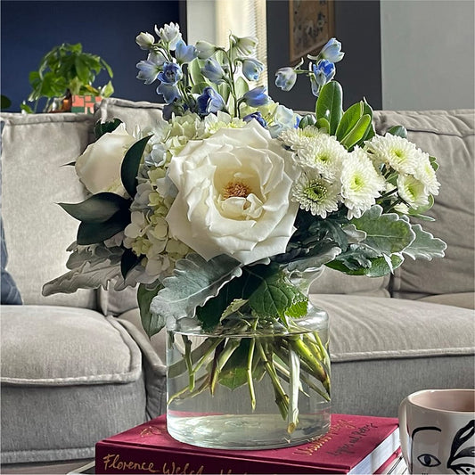 Clear Skies Bouquet – MAGNOLIA'S FLOWER SHOP INC, Garden City MI