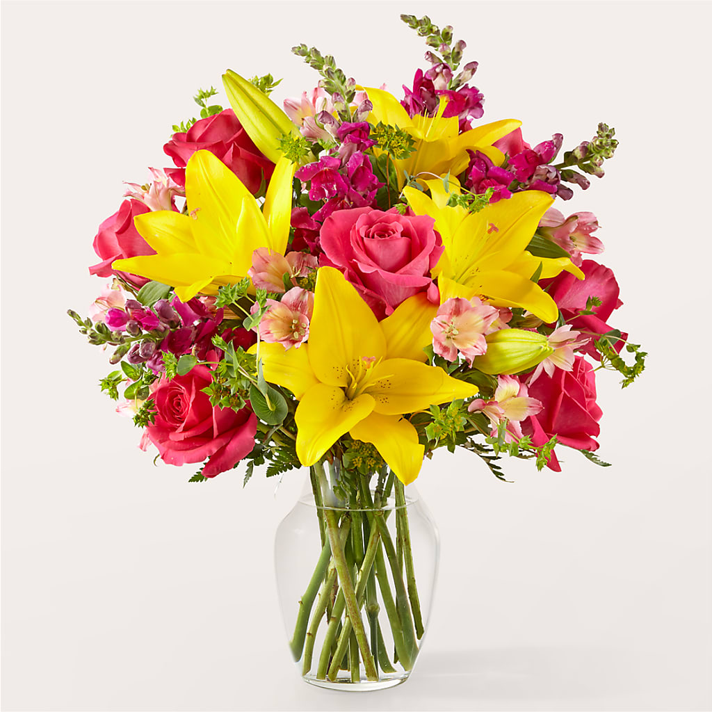 Lovely Day Bouquet – MAGNOLIA'S FLOWER SHOP INC, Garden City MI