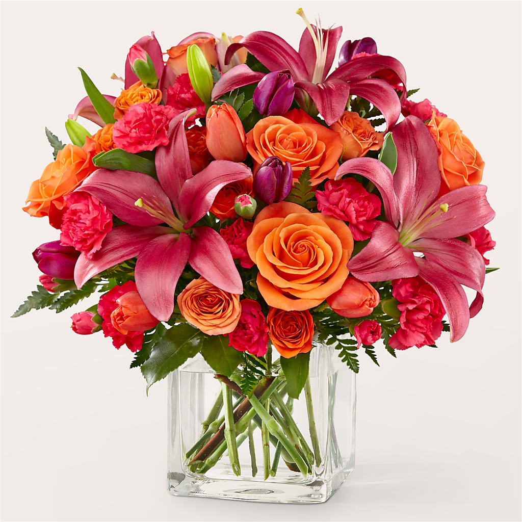 Lucky Lily Bouquet – MAGNOLIA'S FLOWER SHOP INC, Garden City MI