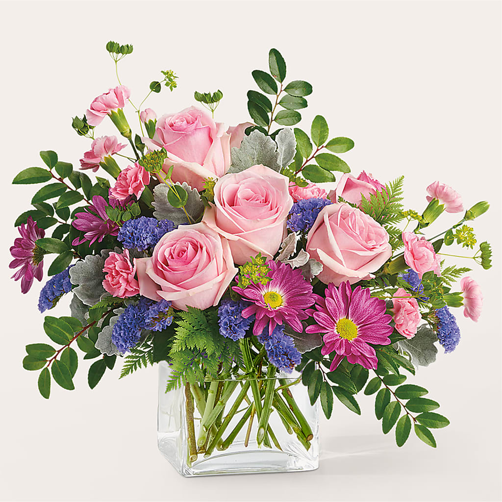 Starlet Bouquet – MAGNOLIA'S FLOWER SHOP INC, Garden City MI