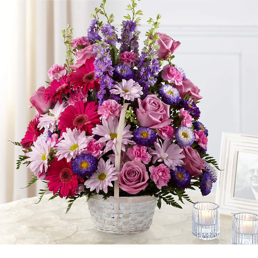 Pastel Peace Basket – MAGNOLIA'S FLOWER SHOP INC, Garden City MI