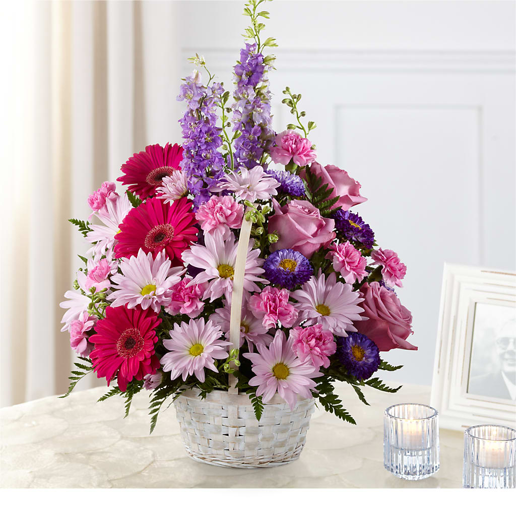 Pastel Peace Basket – MAGNOLIA'S FLOWER SHOP INC, Garden City MI