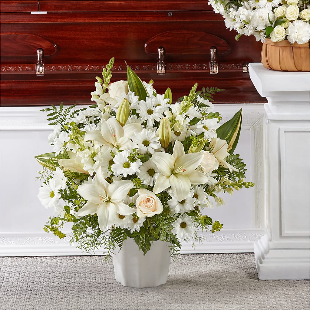 Thoughts of Tranquility Floor Basket – MAGNOLIA'S FLOWER SHOP INC, Garden City MI