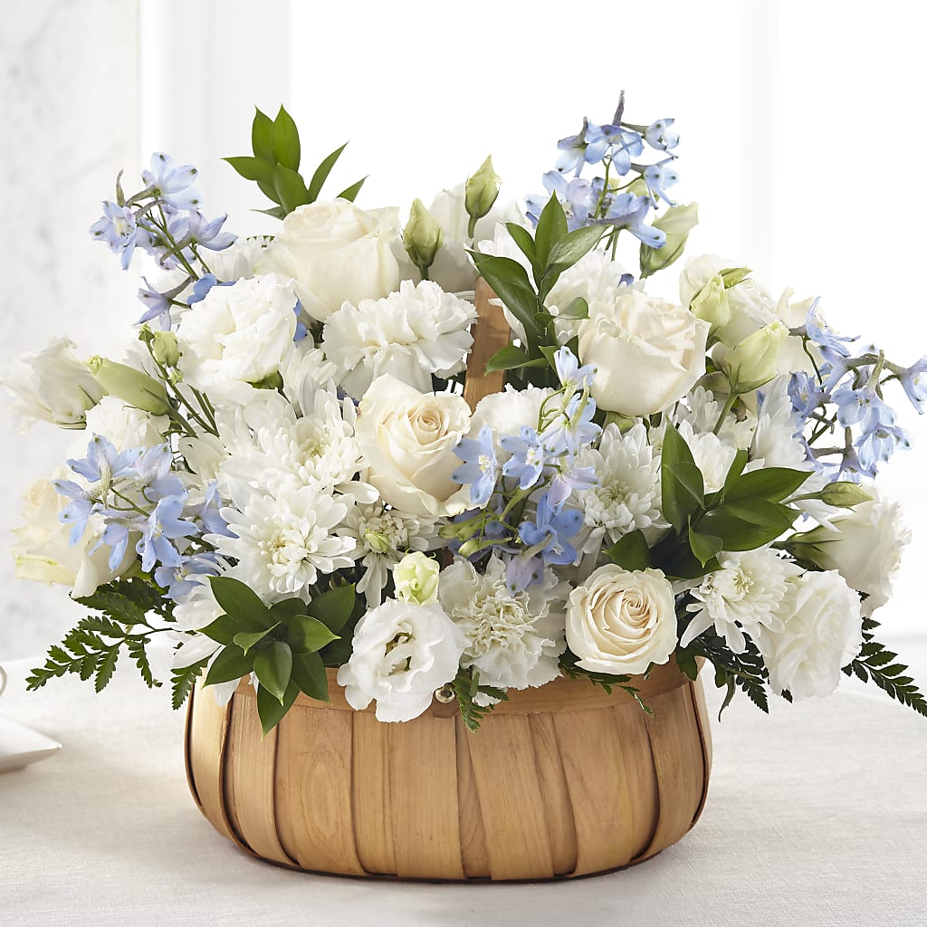 Sincerely Heartfelt Basket – MAGNOLIA'S FLOWER SHOP INC, Garden City MI