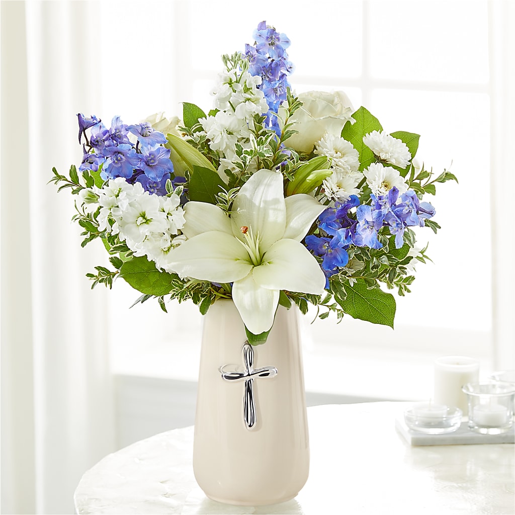 Heavenly Blossoms Bouquet – MAGNOLIA'S FLOWER SHOP INC, Garden City MI