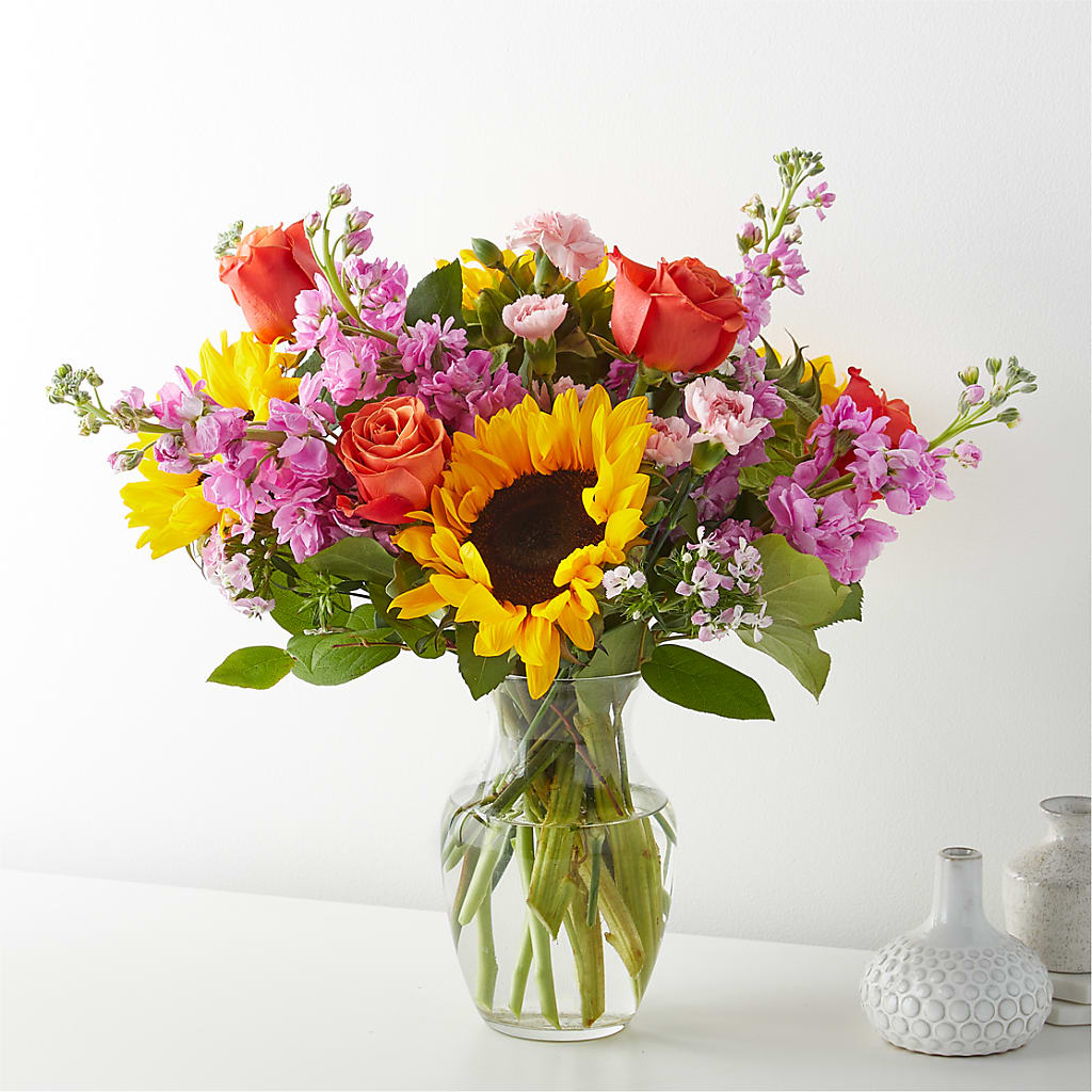 Yellow Brick Road Bouquet – MAGNOLIA'S FLOWER SHOP INC, Garden City MI