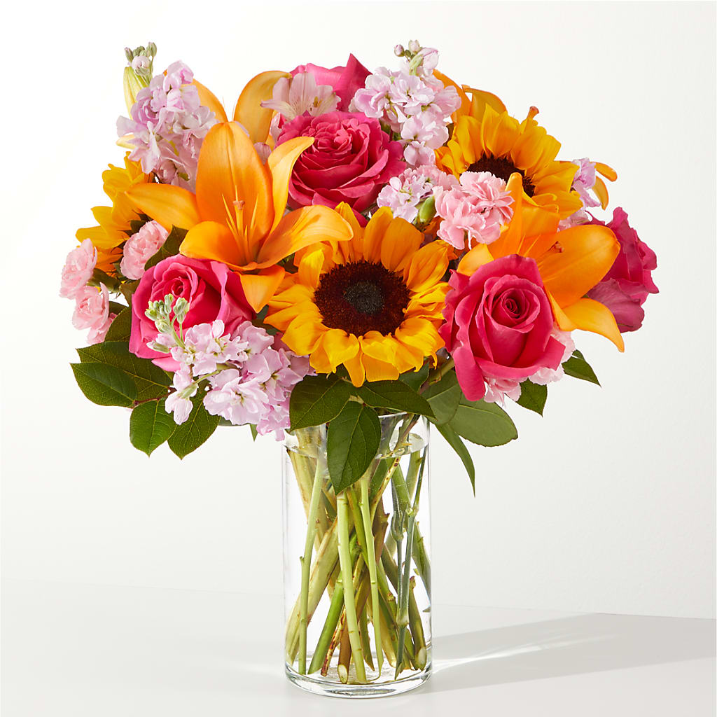 In Full Swing Bouquet – MAGNOLIA'S FLOWER SHOP INC, Garden City MI