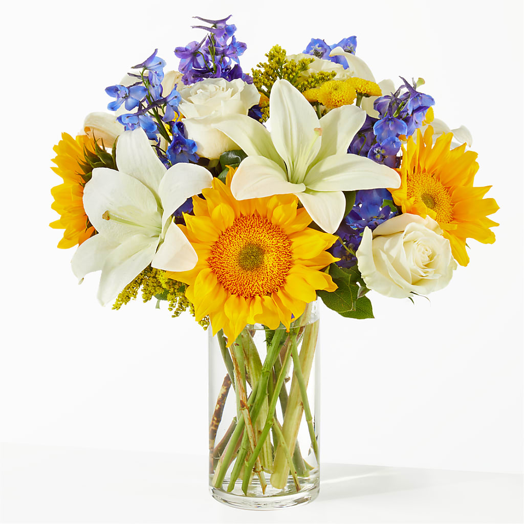 Stargazing Bouquet – MAGNOLIA'S FLOWER SHOP INC, Garden City MI