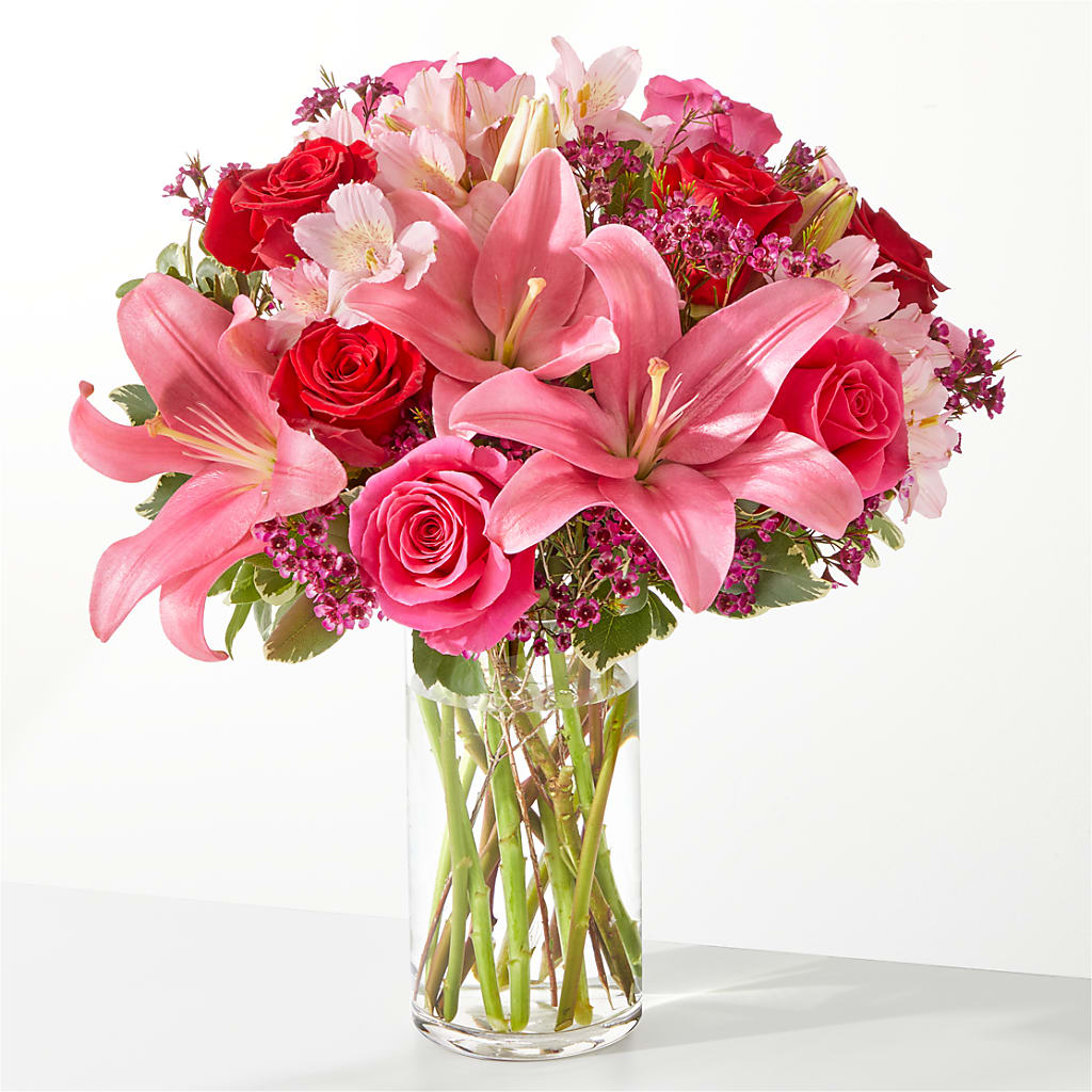 Lucky in Love Bouquet – MAGNOLIA'S FLOWER SHOP INC, Garden City MI