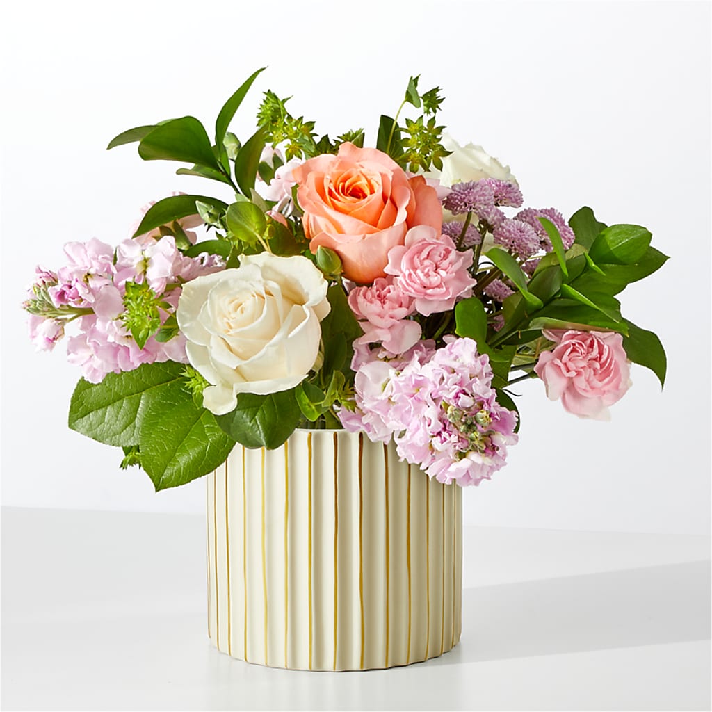 French Market Bouquet with Ivory Vase – MAGNOLIA'S FLOWER SHOP INC, Garden City MI