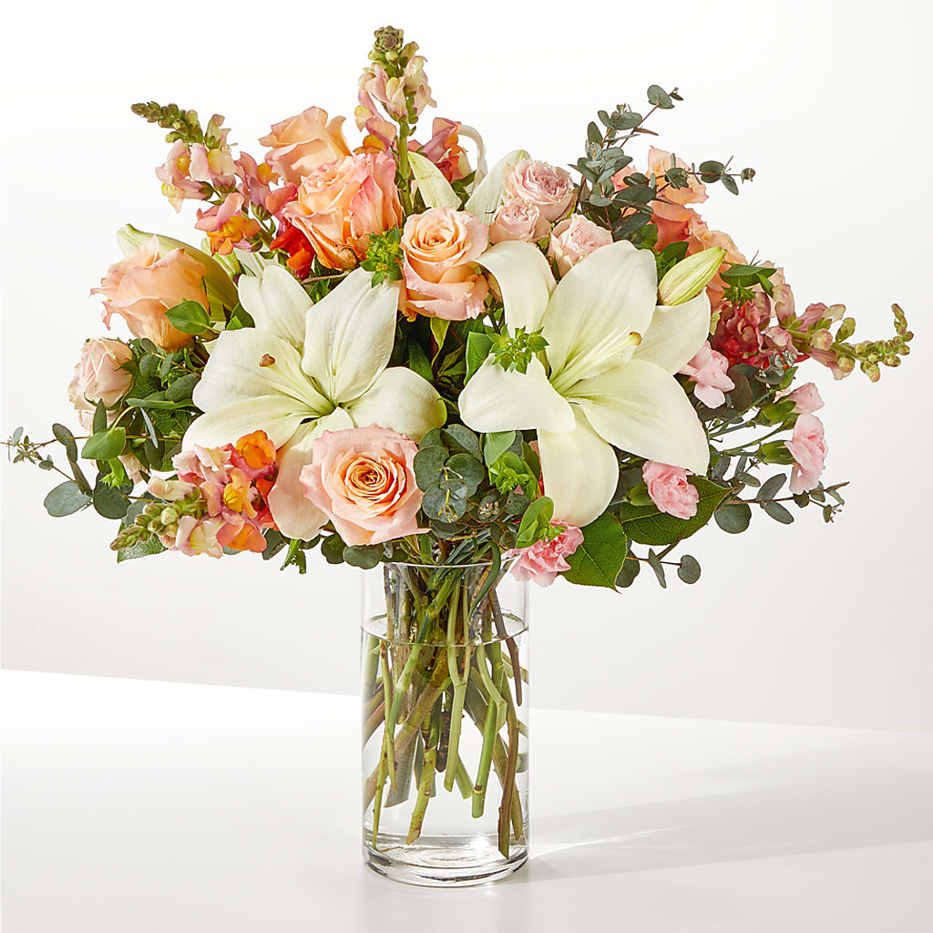 Grapefruit Splash Bouquet – MAGNOLIA'S FLOWER SHOP INC, Garden City MI