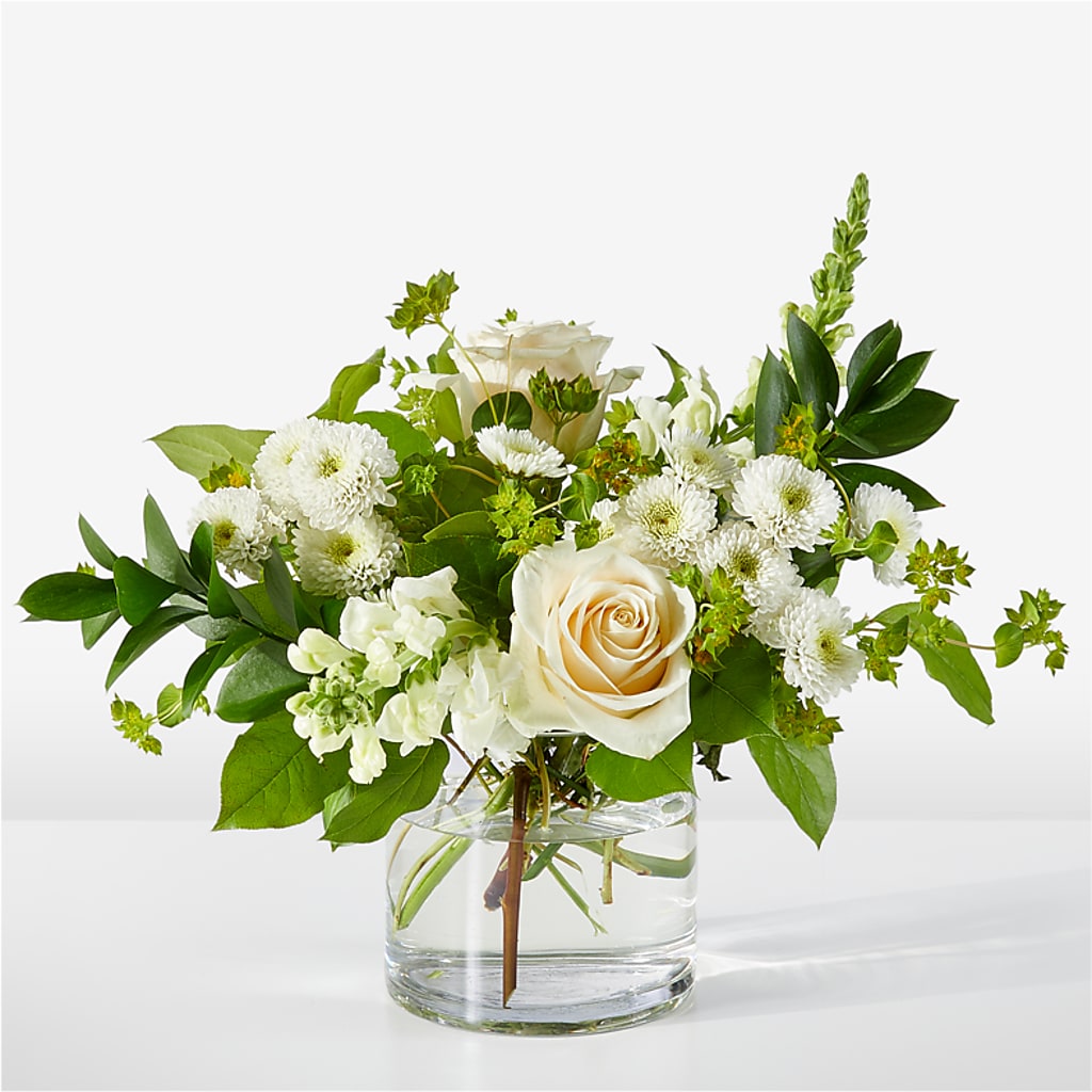Hint of Vanilla Bouquet – MAGNOLIA'S FLOWER SHOP INC, Garden City MI