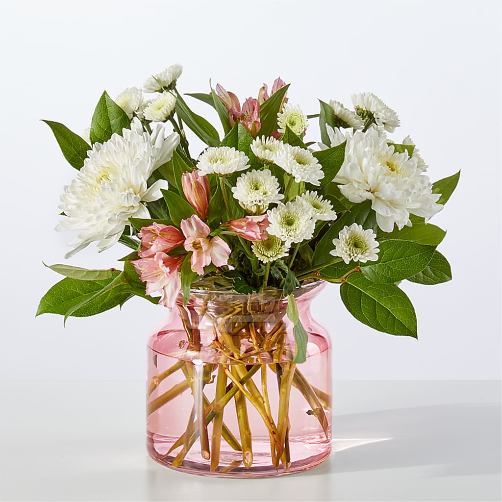Infatuated Bouquet – MAGNOLIA'S FLOWER SHOP INC, Garden City MI