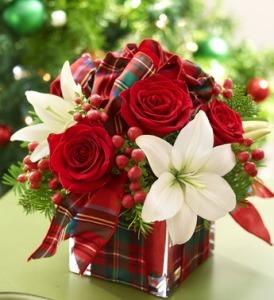 All Wrapped Up for the Holidays – MAGNOLIA'S FLOWER SHOP INC, Garden City MI