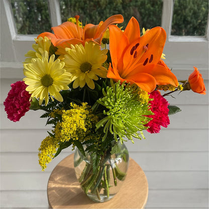 Bold & Bright – A Florist Original – MAGNOLIA'S FLOWER SHOP INC, Garden City MI