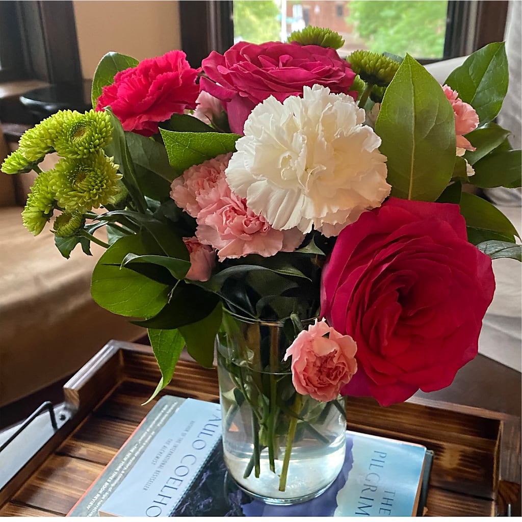 Sweet & Pretty Bouquet – MAGNOLIA'S FLOWER SHOP INC, Garden City MI