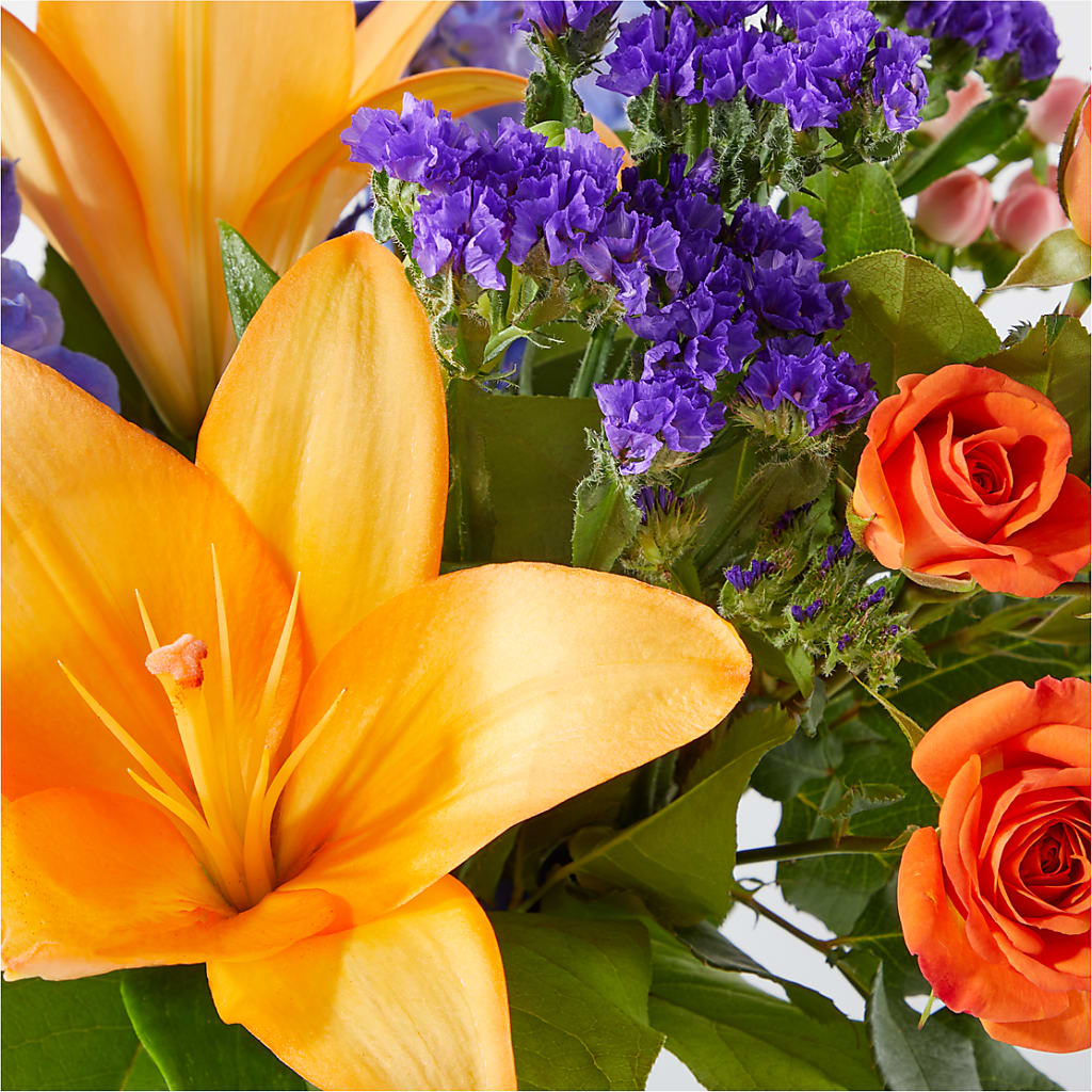 Radiant Citrus Bouquet – MAGNOLIA'S FLOWER SHOP INC, Garden City MI