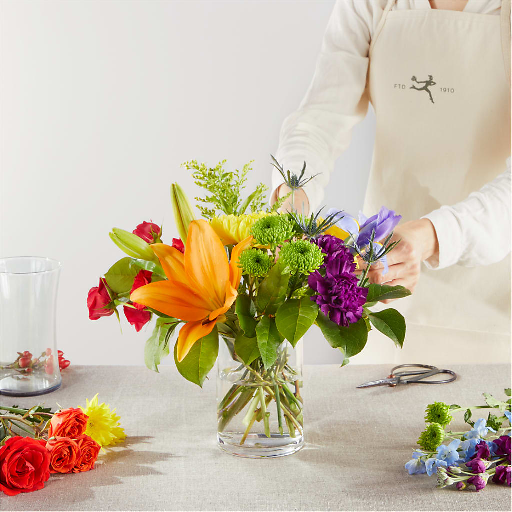 Summer Spectra - A Florist Original – MAGNOLIA'S FLOWER SHOP INC, Garden City MI