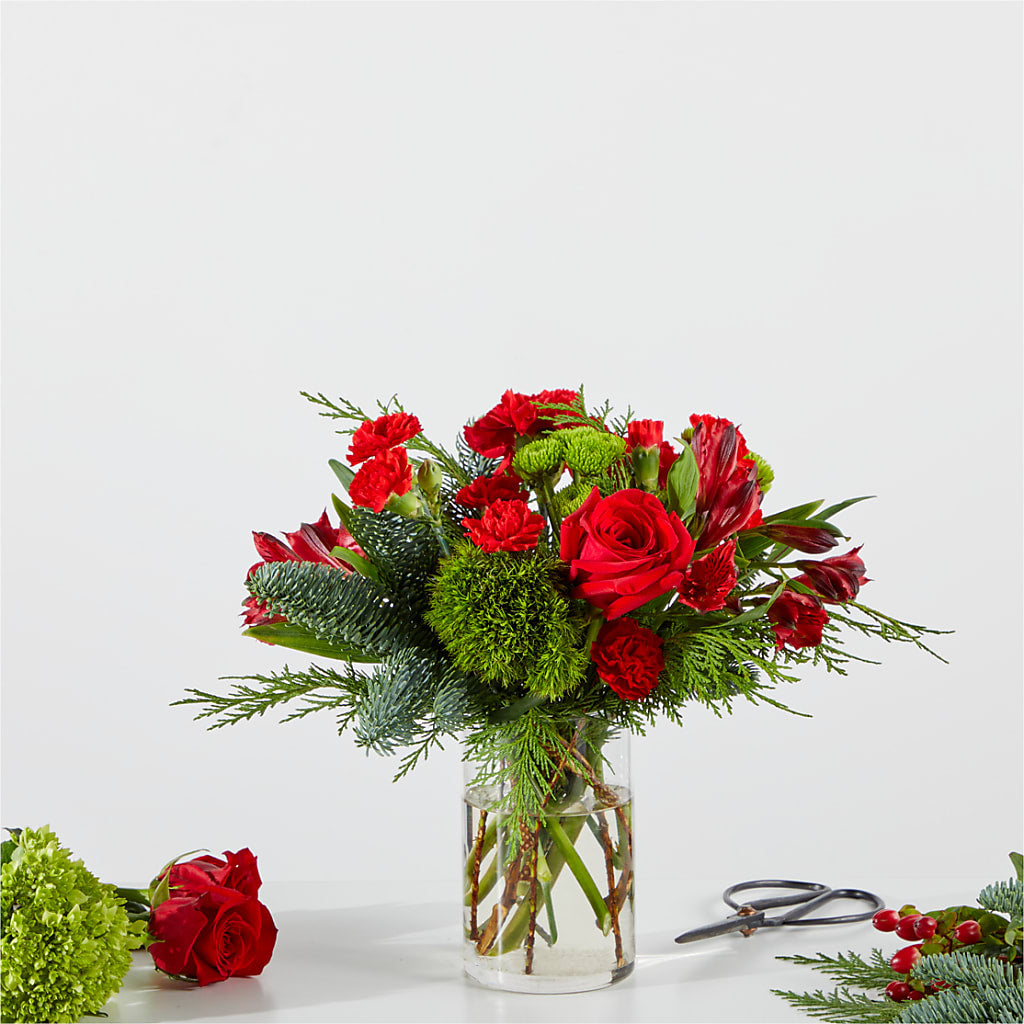 Merry Moment Bouquet – A Florist Original – MAGNOLIA'S FLOWER SHOP INC, Garden City MI