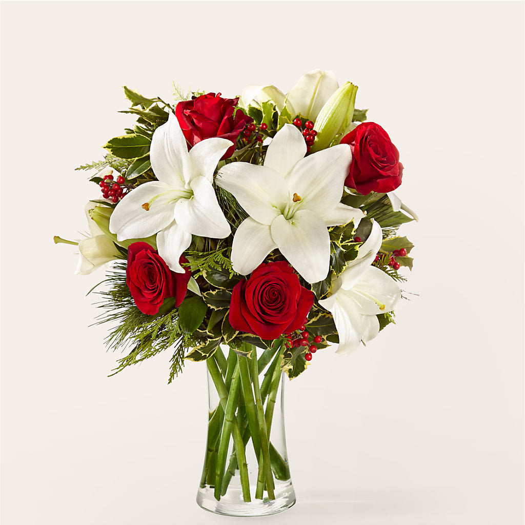 Sparkling Snowflakes Bouquet – MAGNOLIA'S FLOWER SHOP INC, Garden City MI