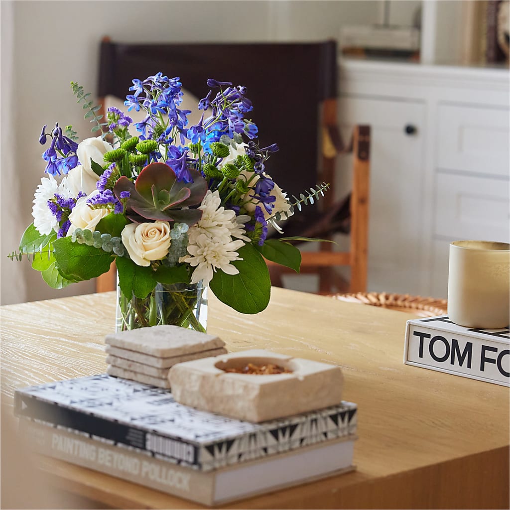Cerulean Waves Bouquet – MAGNOLIA'S FLOWER SHOP INC, Garden City MI