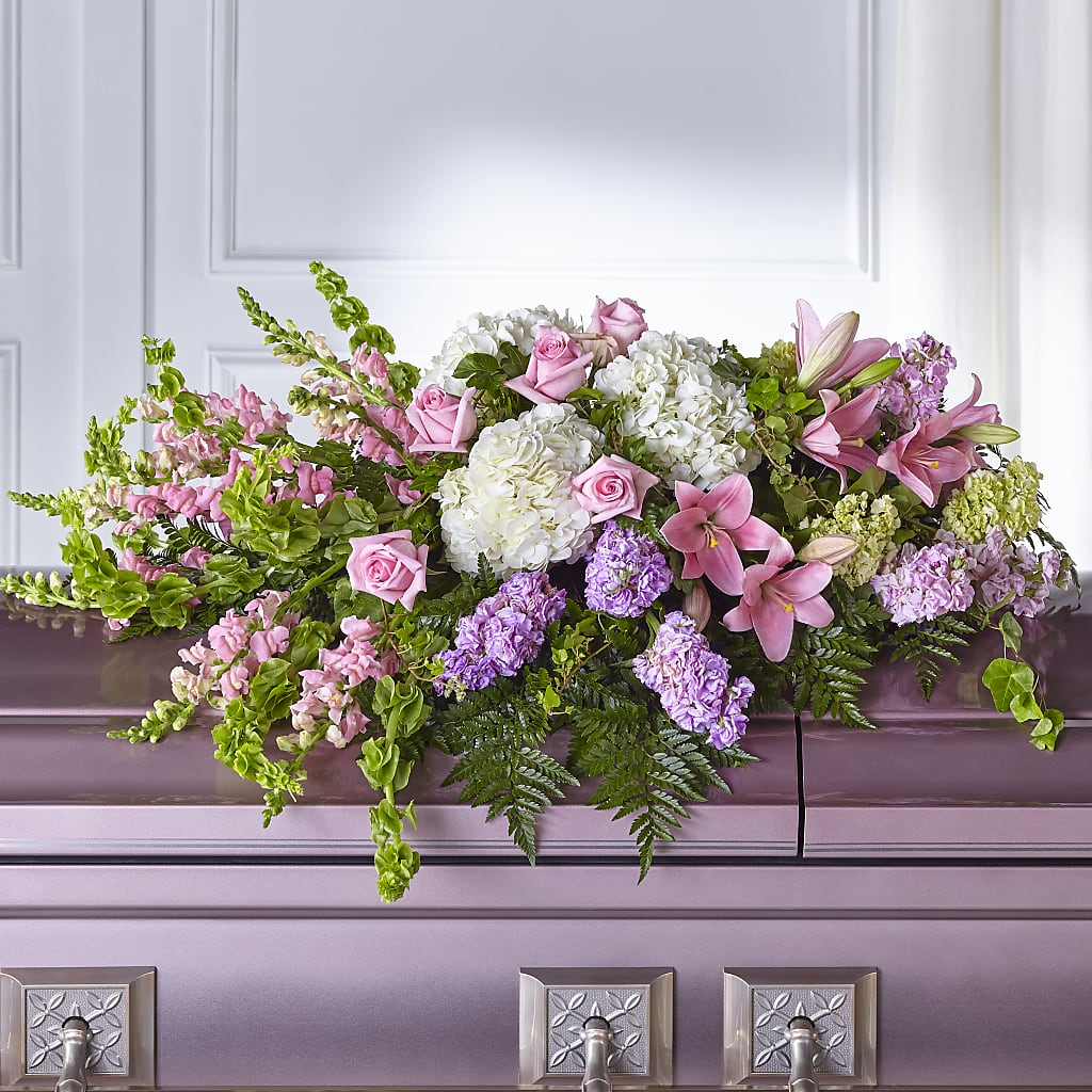 Life's Gratitude Casket Spray – MAGNOLIA'S FLOWER SHOP INC, Garden City MI