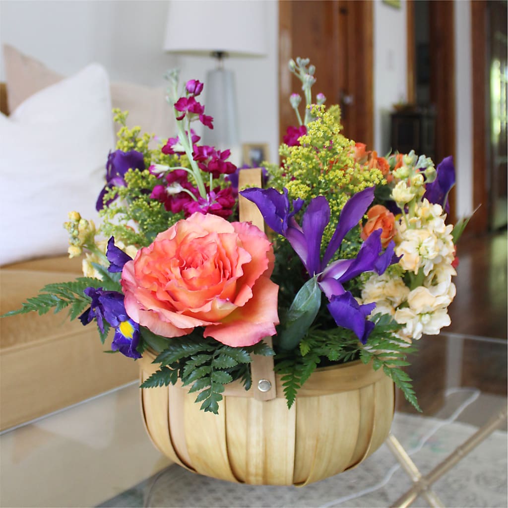 Garden of Life Basket – MAGNOLIA'S FLOWER SHOP INC, Garden City MI
