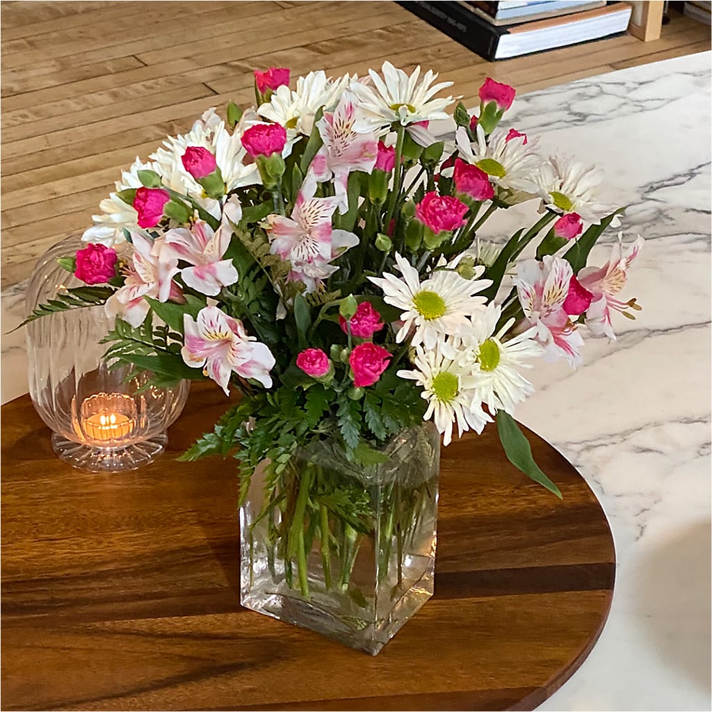 Sweet Surprises® Bouquet – MAGNOLIA'S FLOWER SHOP INC, Garden City MI