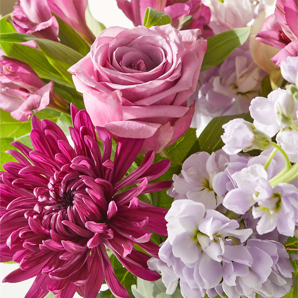 Amethyst Dreams Bouquet – MAGNOLIA'S FLOWER SHOP INC, Garden City MI