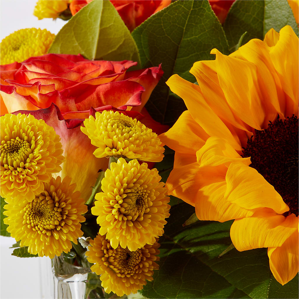 Picnic in the Park Bouquet – MAGNOLIA'S FLOWER SHOP INC, Garden City MI