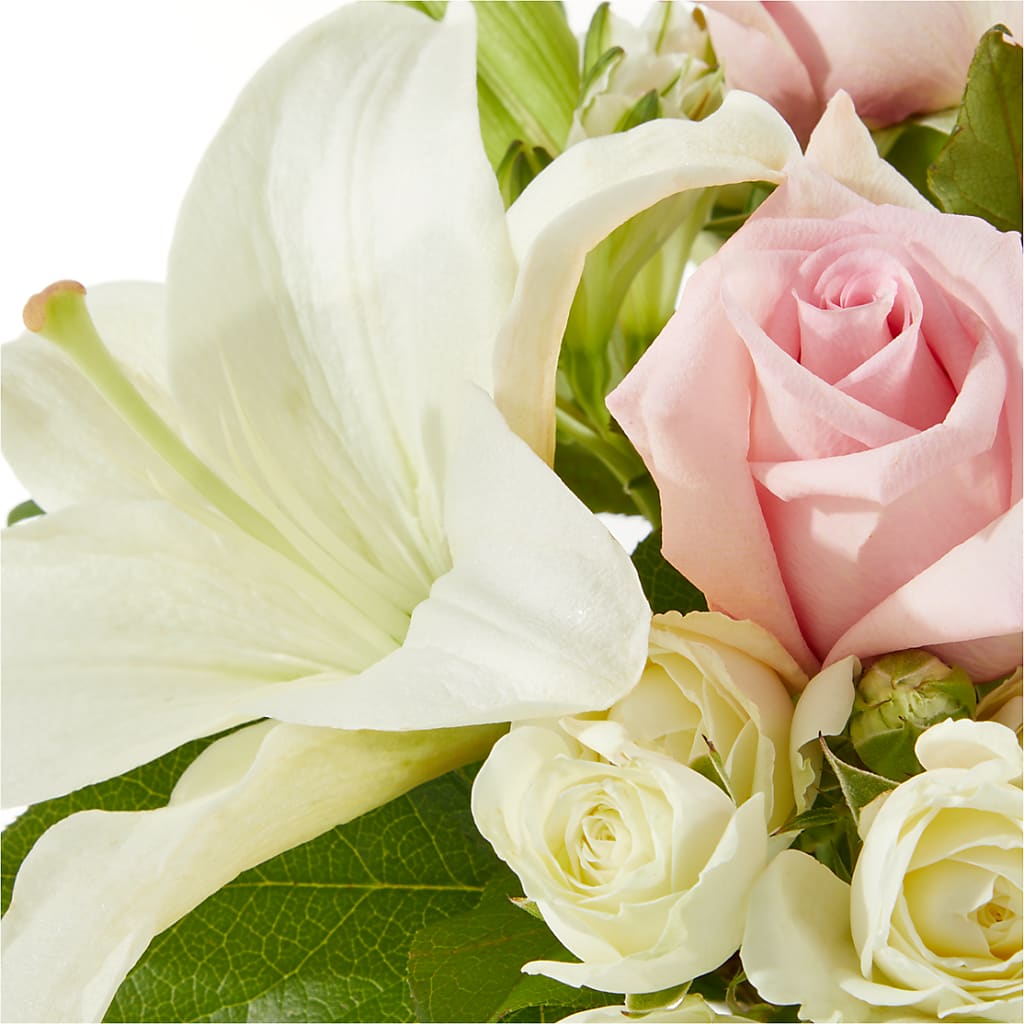 Kindhearted Bouquet – MAGNOLIA'S FLOWER SHOP INC, Garden City MI