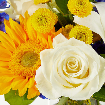 Stargazing Bouquet – MAGNOLIA'S FLOWER SHOP INC, Garden City MI