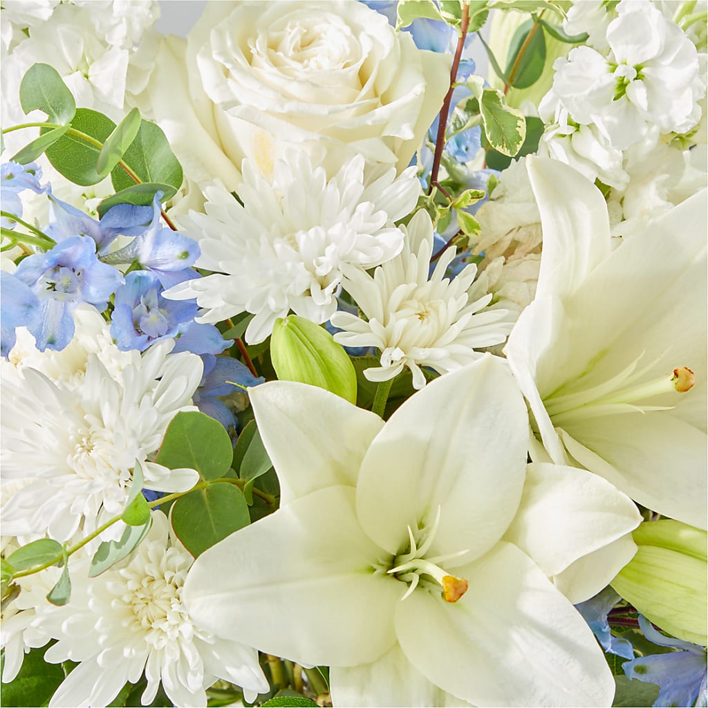 Peace of Mind Bouquet – MAGNOLIA'S FLOWER SHOP INC, Garden City MI