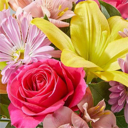 Sprinkles Bouquet – MAGNOLIA'S FLOWER SHOP INC, Garden City MI