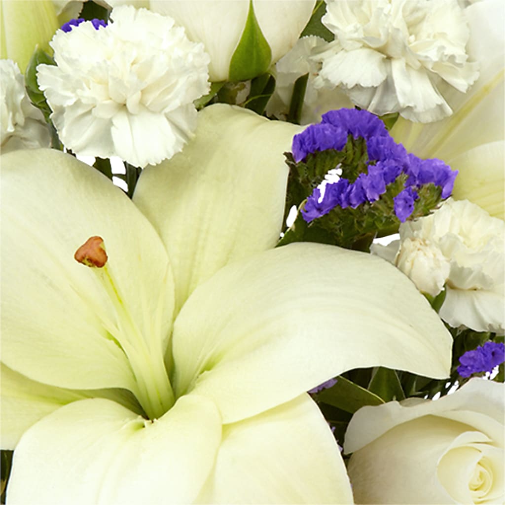 Sapphire Rush Bouquet – MAGNOLIA'S FLOWER SHOP INC, Garden City MI