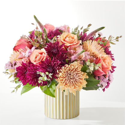 Berry Cobbler Bouquet with Ivory Vase – MAGNOLIA'S FLOWER SHOP INC, Garden City MI
