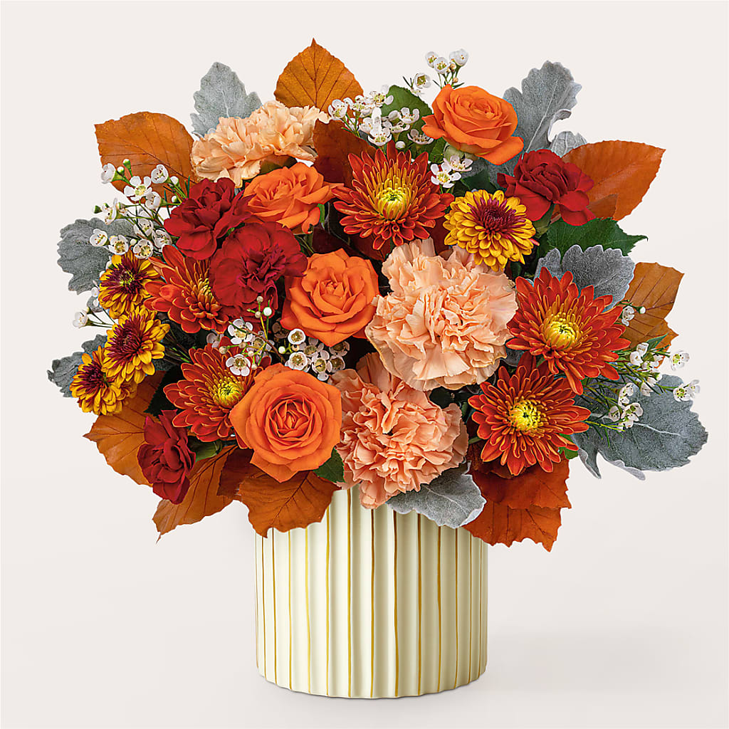 Merlot Bouquet with Ivory Vase – MAGNOLIA'S FLOWER SHOP INC, Garden City MI