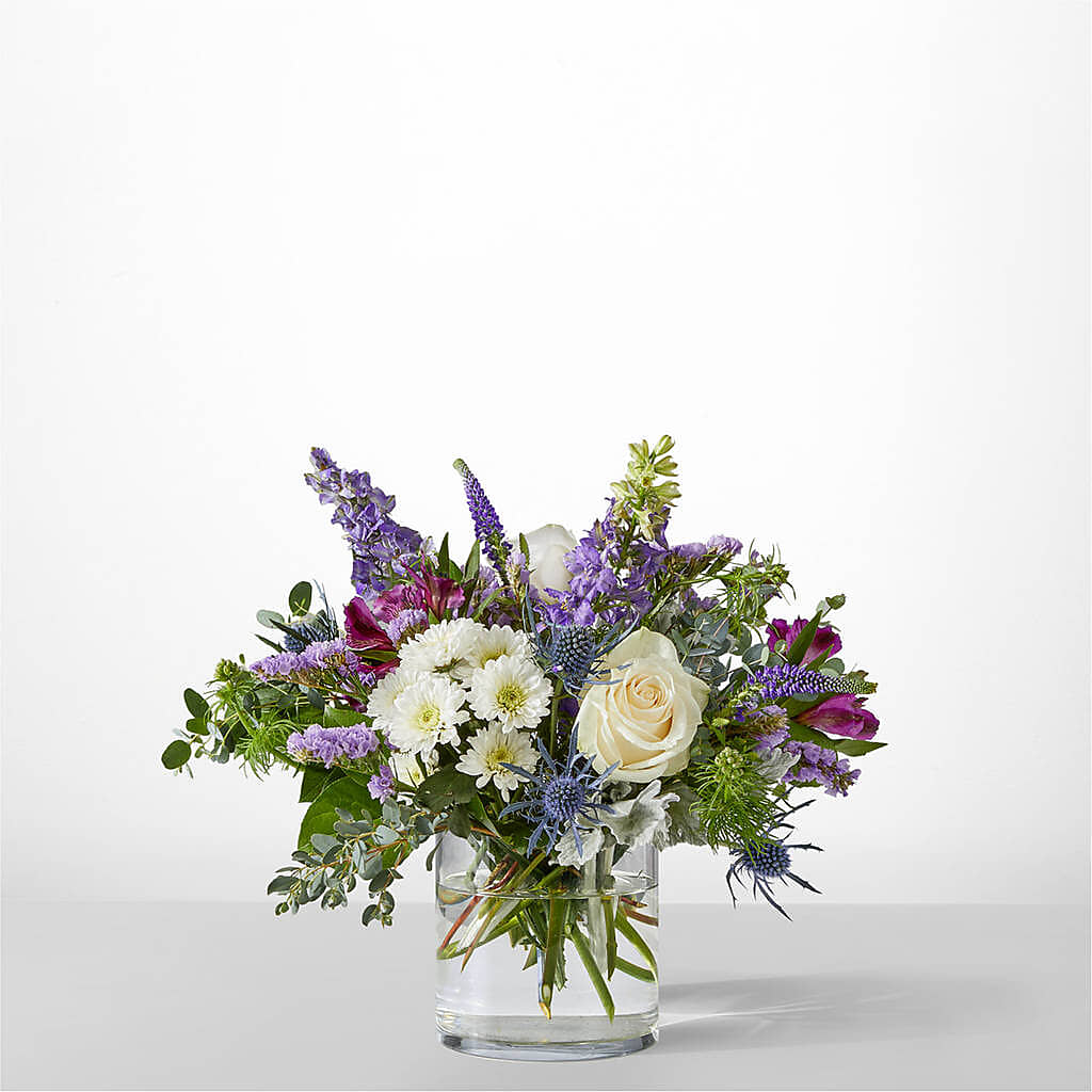 Shooting Star Bouquet – MAGNOLIA'S FLOWER SHOP INC, Garden City MI