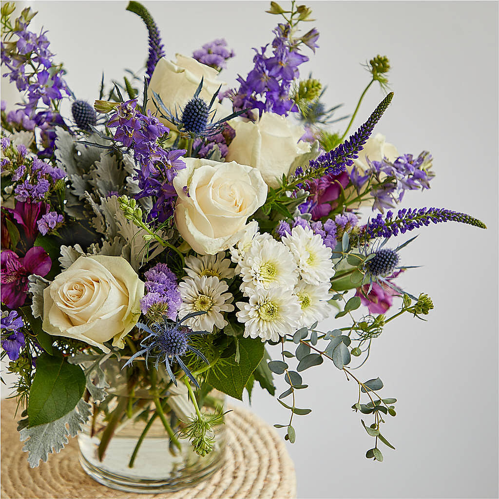 Shooting Star Bouquet – MAGNOLIA'S FLOWER SHOP INC, Garden City MI