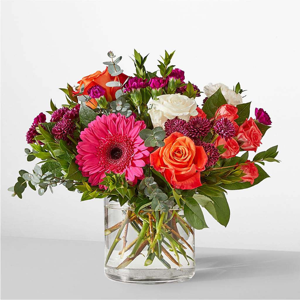 Smell the Roses Bouquet – MAGNOLIA'S FLOWER SHOP INC, Garden City MI