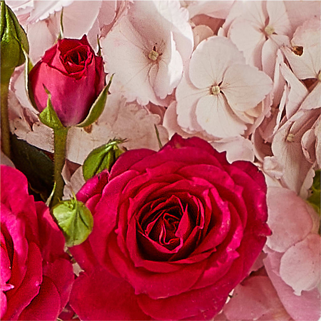 Glitz & Glam Bouquet – MAGNOLIA'S FLOWER SHOP INC, Garden City MI